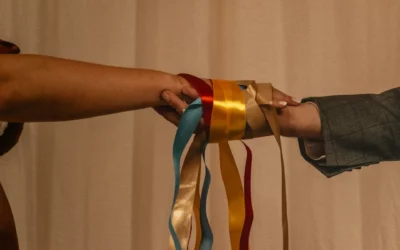 Pourquoi et comment choisir son officiant de cérémonie laïque ?
